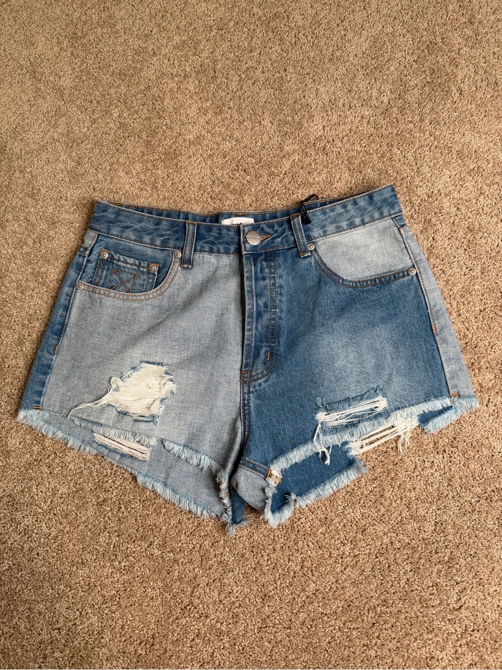 Superdown Lydia Two Tone Shorts Denim Blue Multi NWT Size 29 - Picture 3 of 6